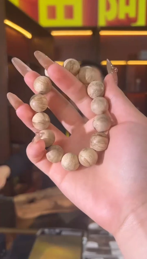 手串沉香15号1.5*15克达拉干多样性发一