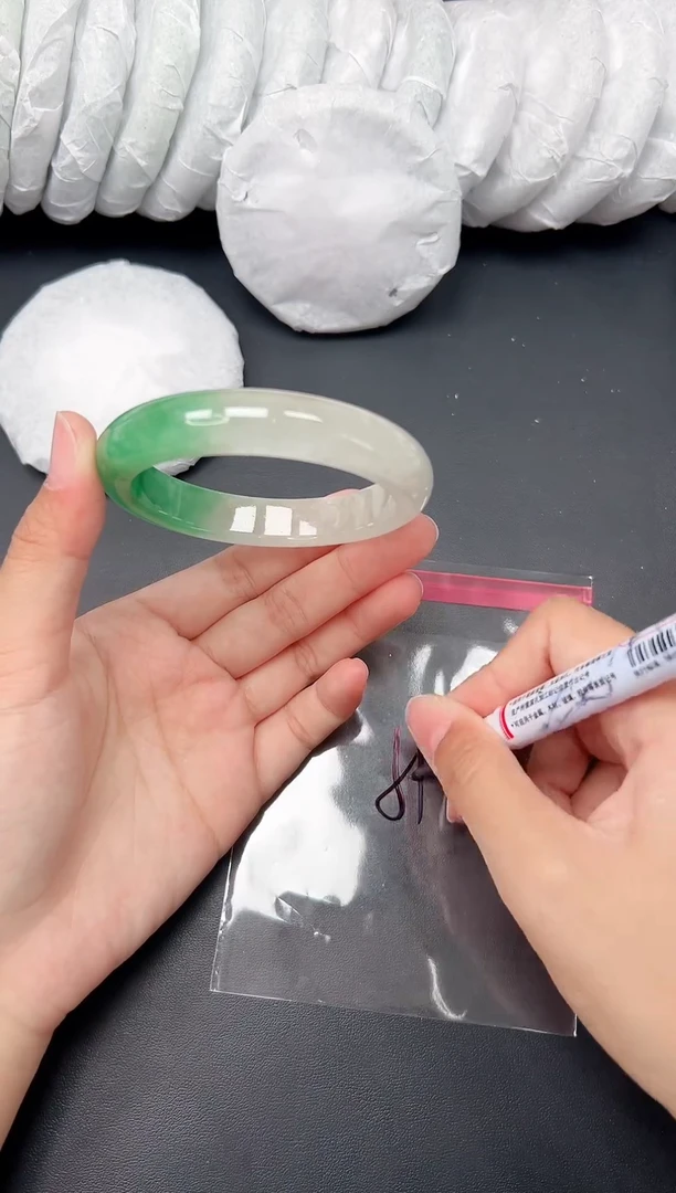 精品手镯，一物一拍P026