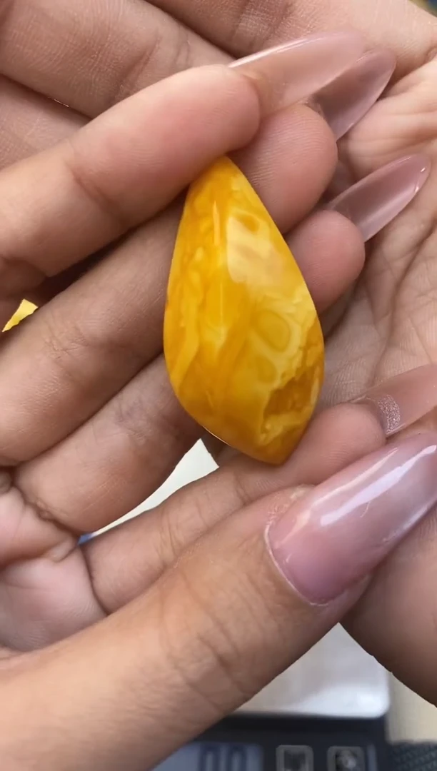 未镶嵌琥珀裸石天然琥珀蜜蜡