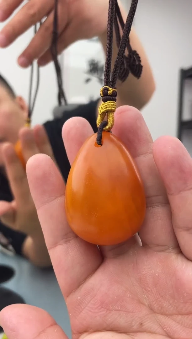 未镶嵌蜜蜡珠宝奇石假一罚十，027微瑕多样性发一件