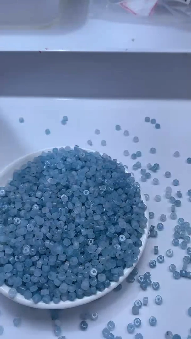 未镶嵌颈饰玛瑙/玉髓W1437-海蓝色隔片4*2mm*40颗