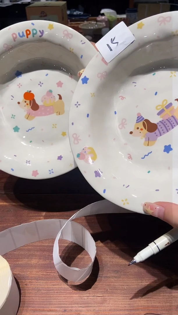 瓷350 腊肠狗 盘子 颜色随机发 瑕疵