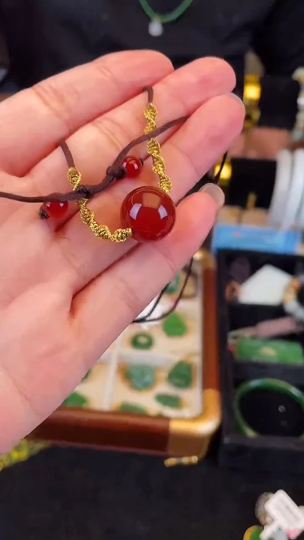 未镶嵌颈饰玛瑙/玉髓卡15单珠