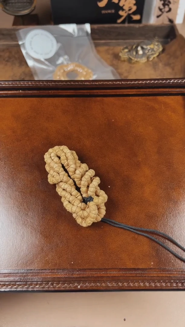 【闪购商品】柏香籽/百香籽手串奶油皮5+斜切大肠