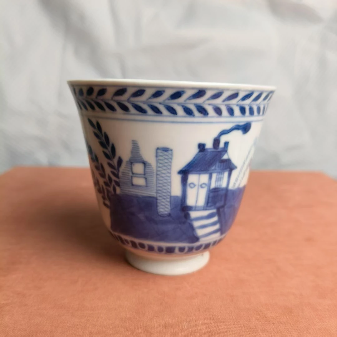 青花连枝楼阁铃铛杯6880014