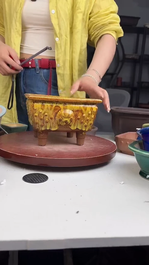 紫砂花盆浅草紫砂花盆微瑕