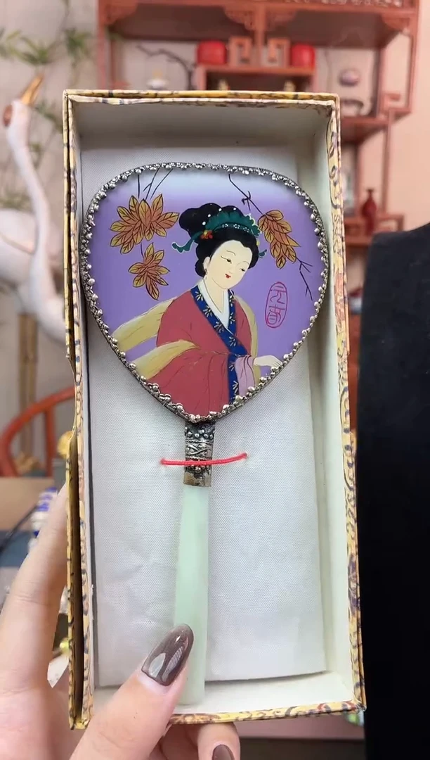 非遗手工小人物镜子