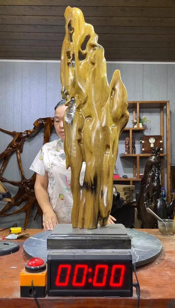 金丝楠千*马随行摆件