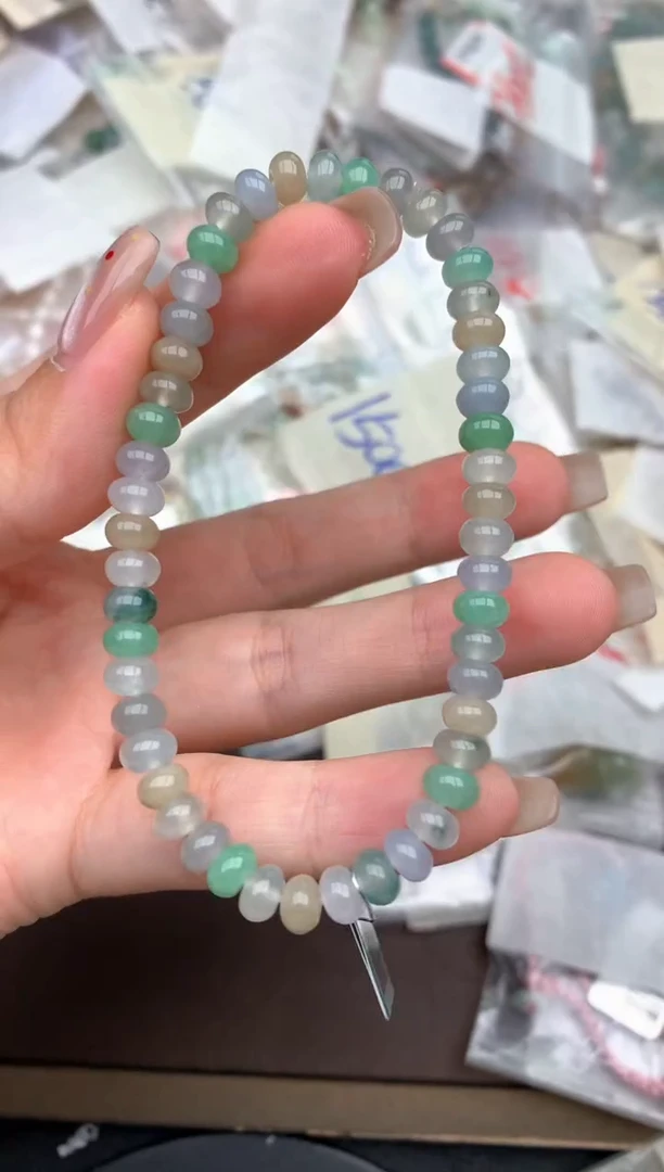 未镶嵌挂件翡翠一
