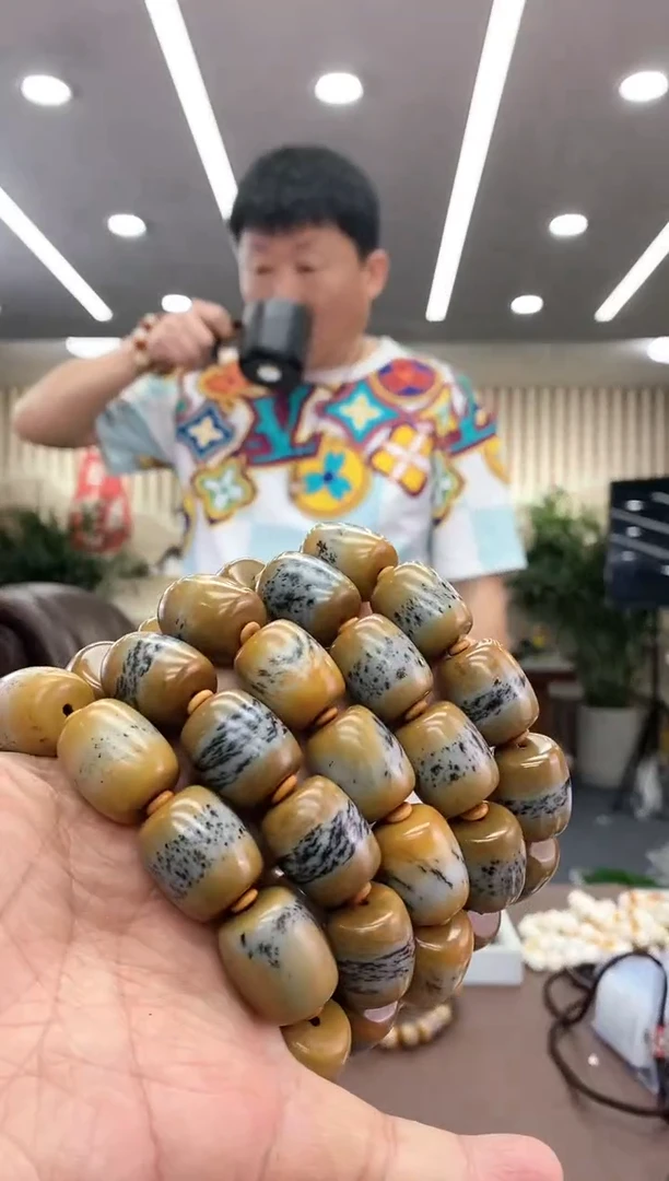 【闪购商品】和田玉手串未镶嵌多样式发货随机发一