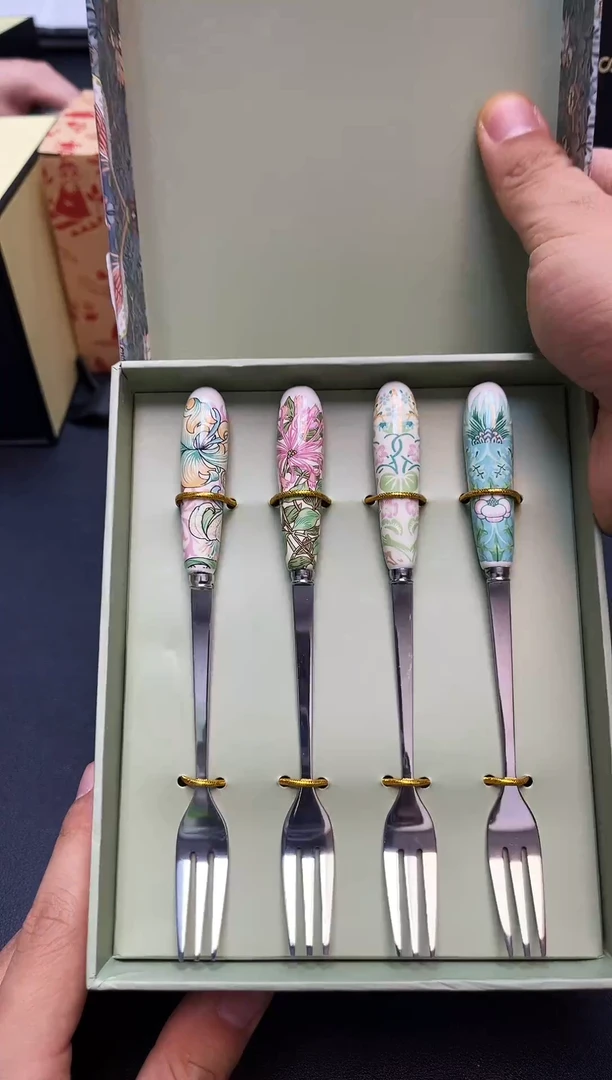 瓷片我又回来了全部漏@@H2049