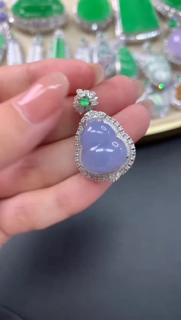 吊坠(不含链)18K金镶嵌翡翠U775|9800