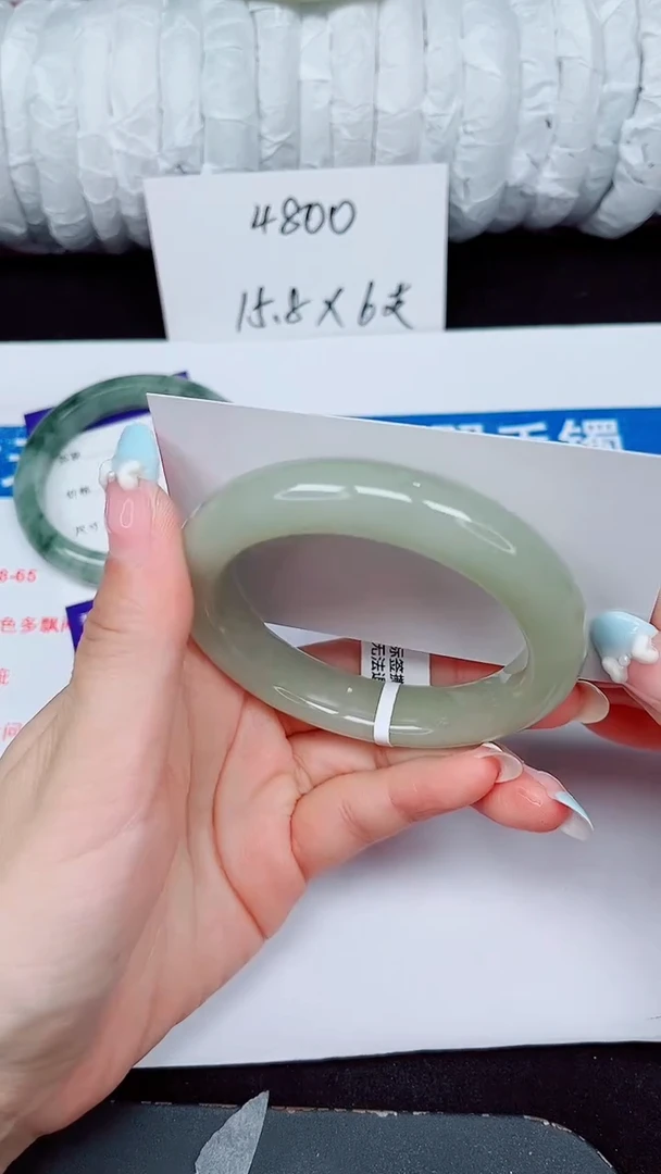 未镶嵌手镯石英质玉334-55/56
