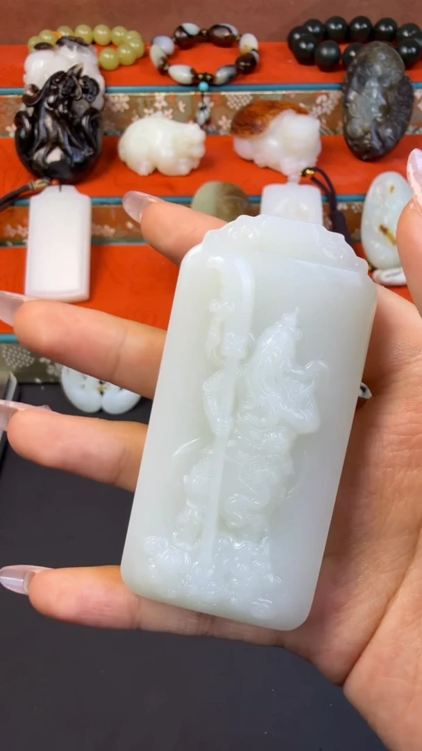 颈饰未镶嵌和田玉和田玉