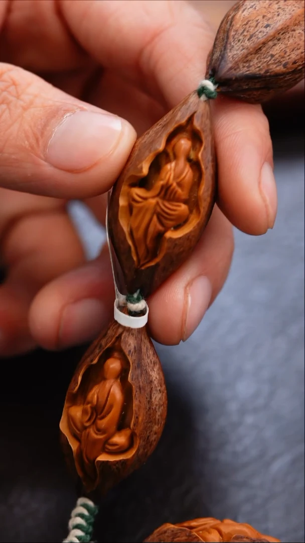 【闪购商品】橄榄核吊坠苏工橄榄核