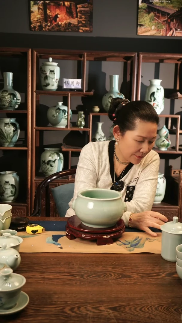 【闪购商品】纯手工 粉青 兽耳钵B