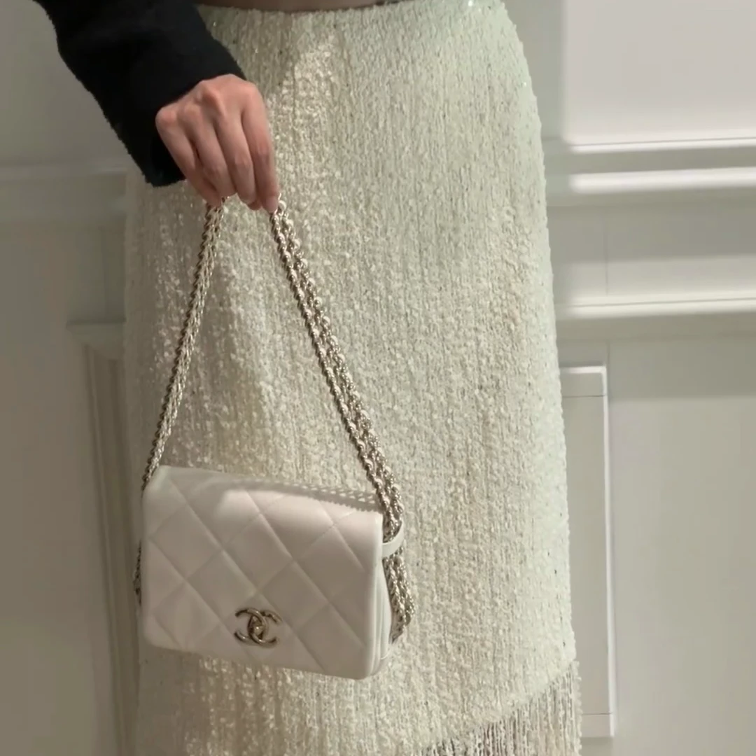 99新 Chanel/香奈儿 【晶晶专属】22p秀款瀑布腋下包/JM