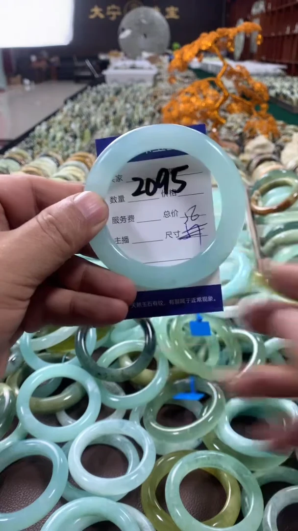 未镶嵌蛇纹石玉手镯2095