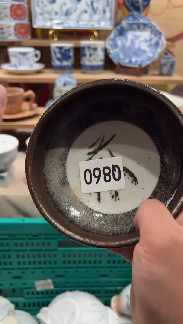 瓷片p****o瓷片满20包邮Q860