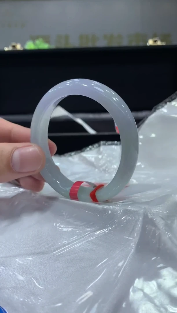 未镶嵌手镯翡翠翡翠手镯