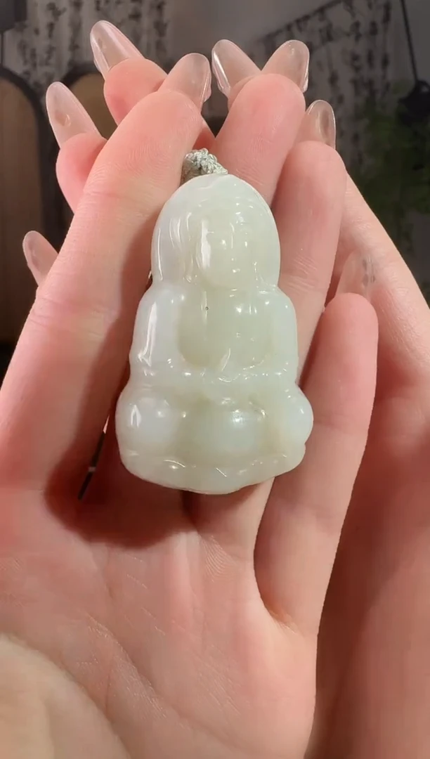 和田玉未镶嵌颈饰观音