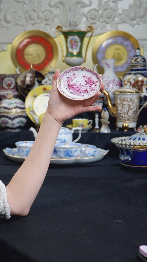 骨瓷婷婷中古器物如图所示96