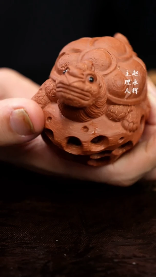 紫砂茶宠步步高升龙龟