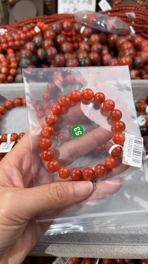 南红玛瑙手串未镶嵌9+