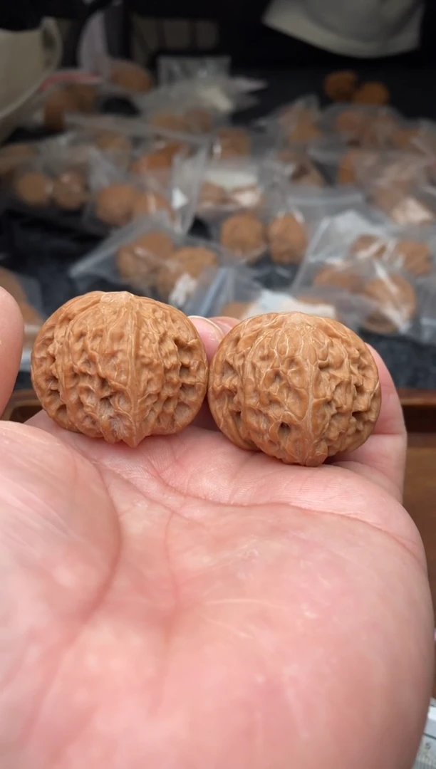 【闪购商品】文玩核桃把件A83号37尺磨盘