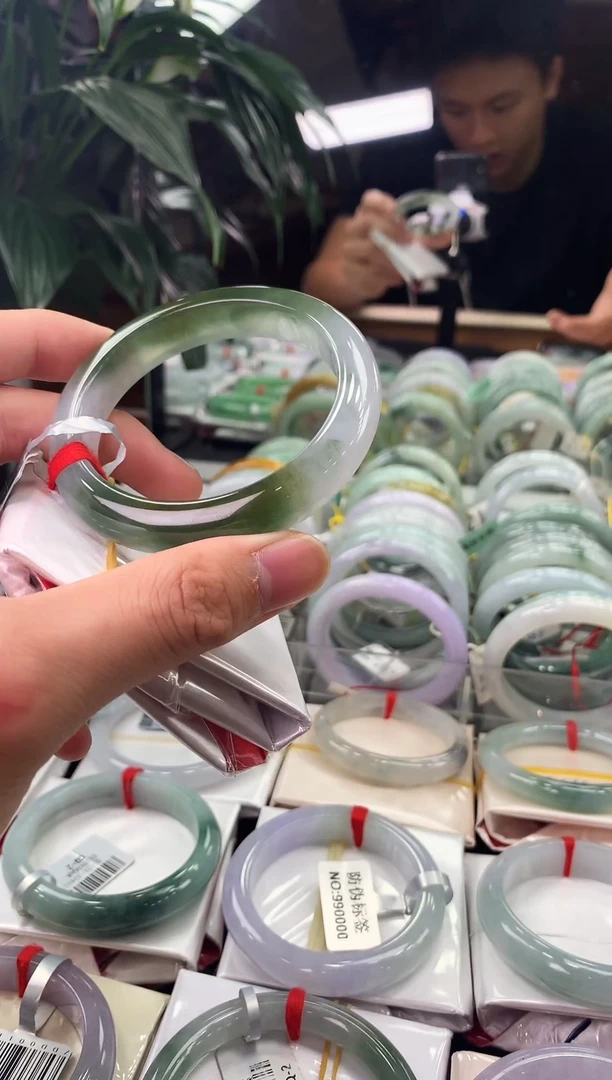 未镶嵌手镯翡翠K*m挂耳抹茶绿正圈