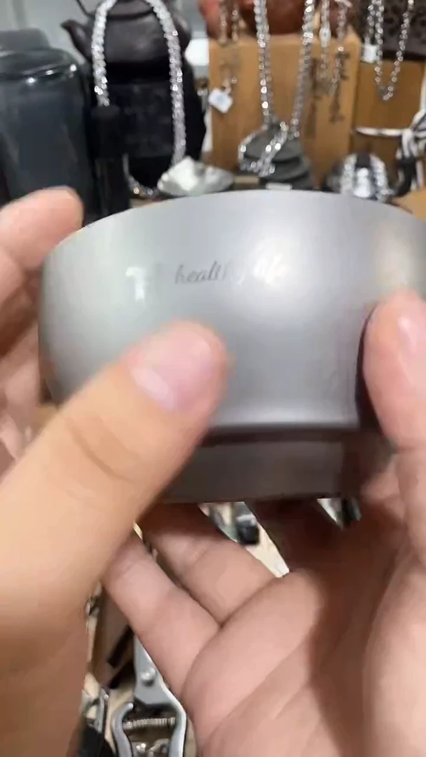 瓷片闪购商品  如图所示