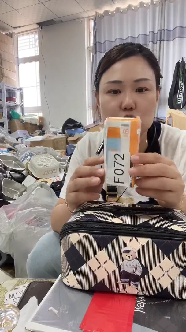 牦牛剖层皮革琪老板女包1号店超好看发图片款