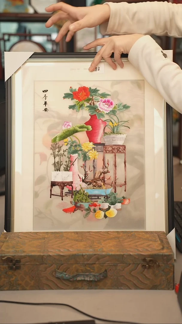 扇子苏绣绣片 30乘40