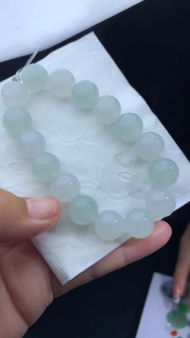 未镶嵌定制翡翠毛货