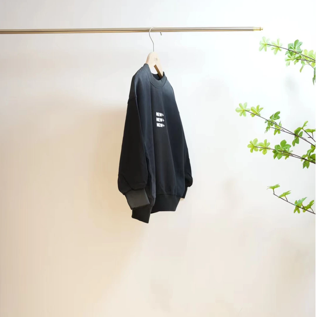 2-175-黑色渐变立体字母刺绣儿童春季圆领卫衣X（03015）