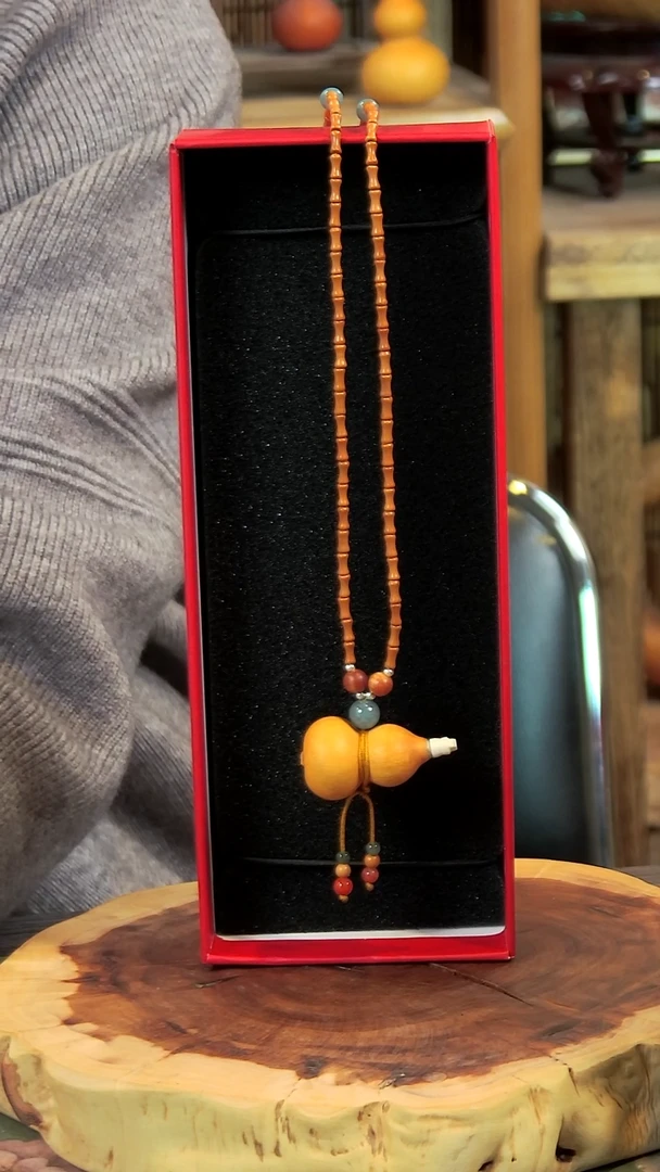 米*古艺高师傅葫芦脖挂 编号B6