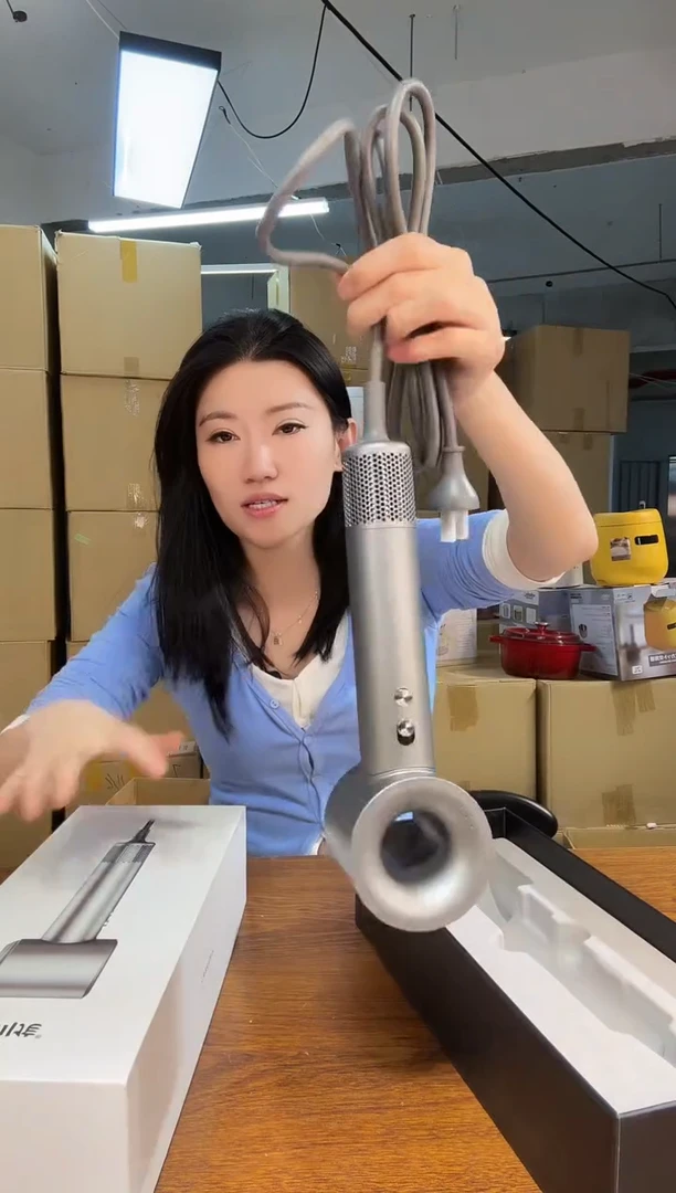 小狐狸瓷器哇哇哇