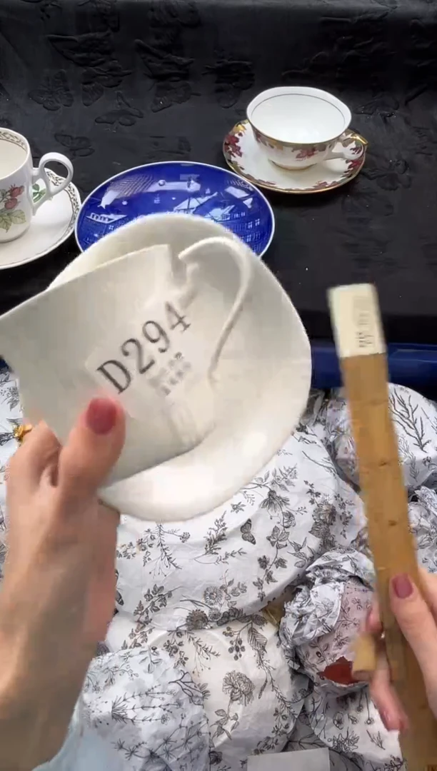 瓷片陌*       D294