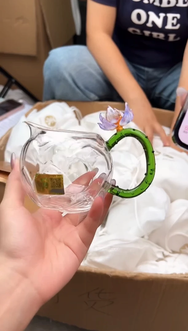 禾墨莲华湖绿色