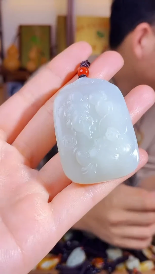 【闪购商品】和田玉颈饰未镶嵌1