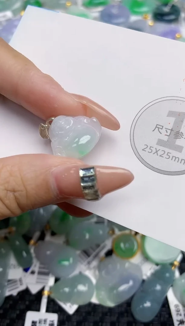 颈饰未镶嵌翡翠 天然缅甸A货翡翠百元以上9元证书费自理