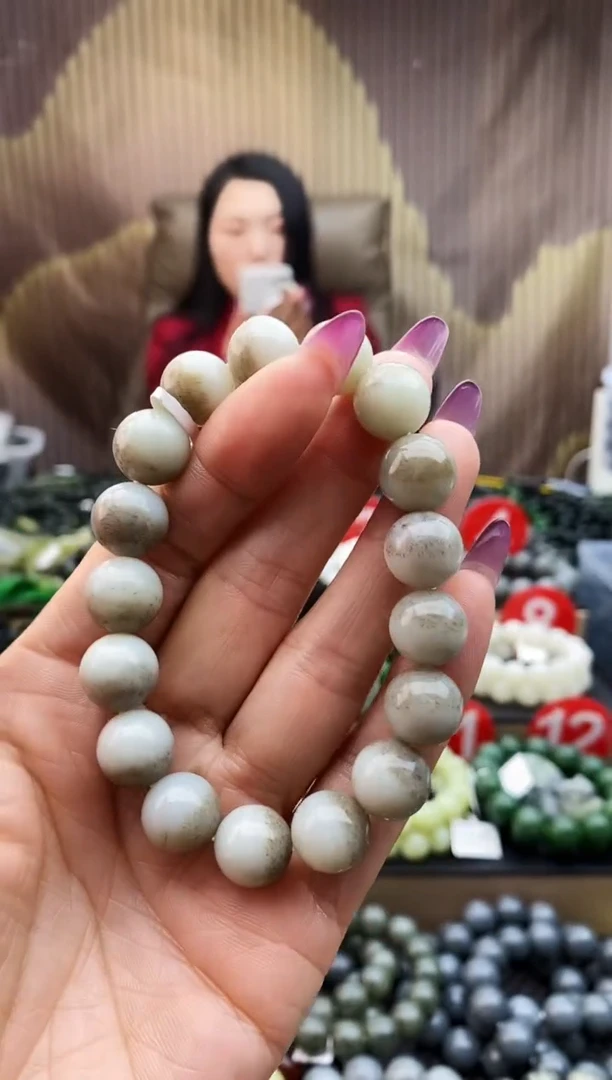 未镶嵌手串和田玉糖白聚宝盆12
