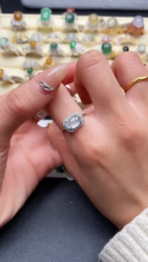 【闪购商品】翡翠戒指银S925镶嵌7777777+8