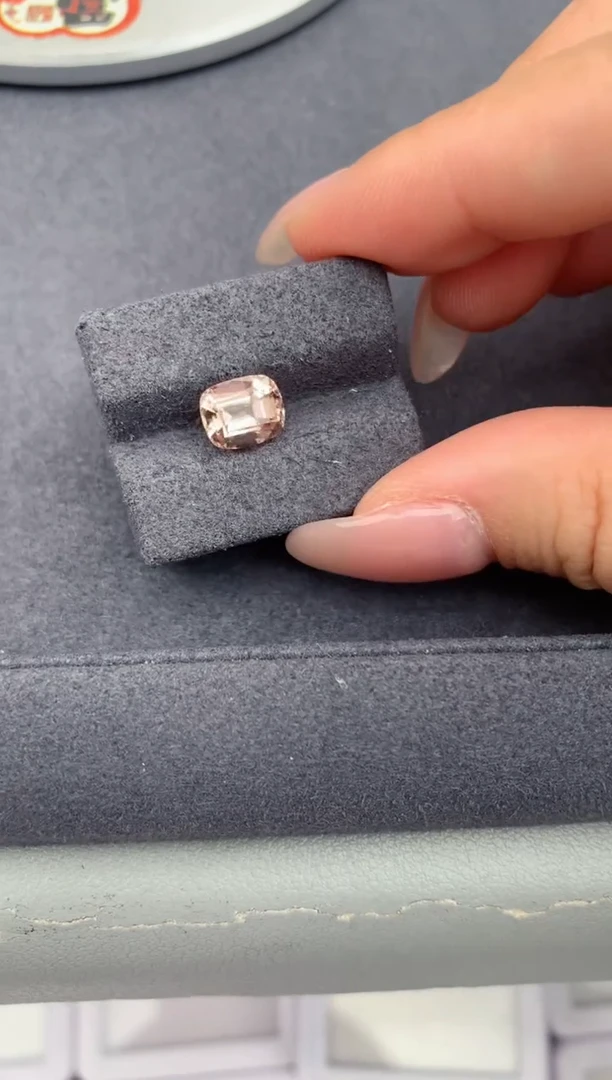 裸石未镶嵌碧玺1.8ct香槟色碧玺  FG