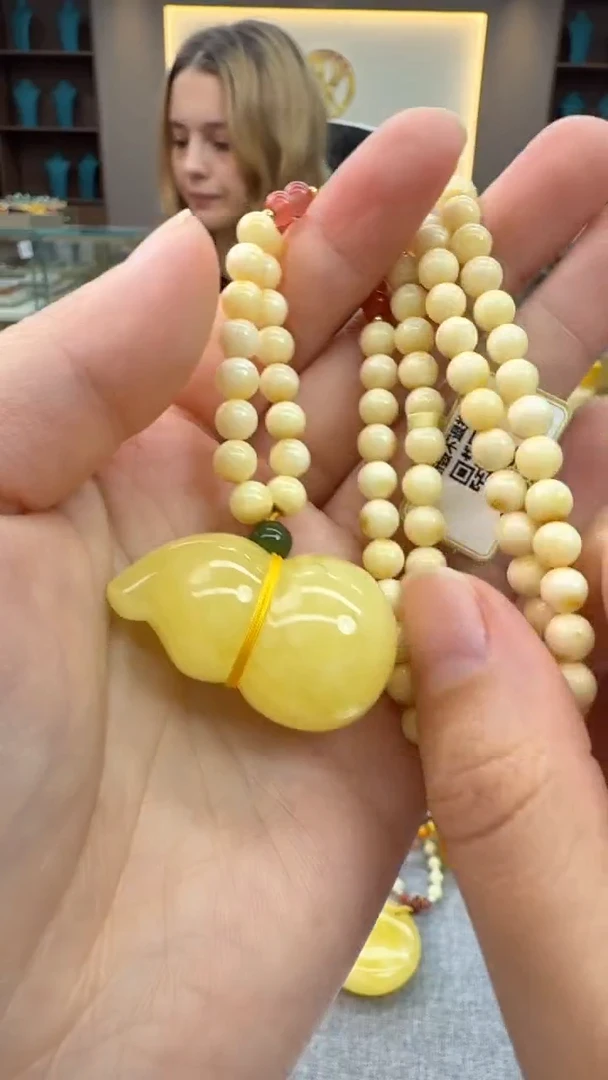 琥珀颈饰未镶嵌14号秒拍 假一罚三