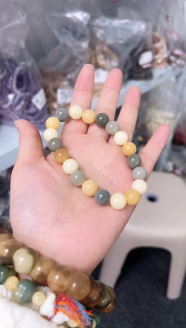 吊坠白玉菩提【褪枝10mm】菩提根多宝圆珠单圈@CS021-1330