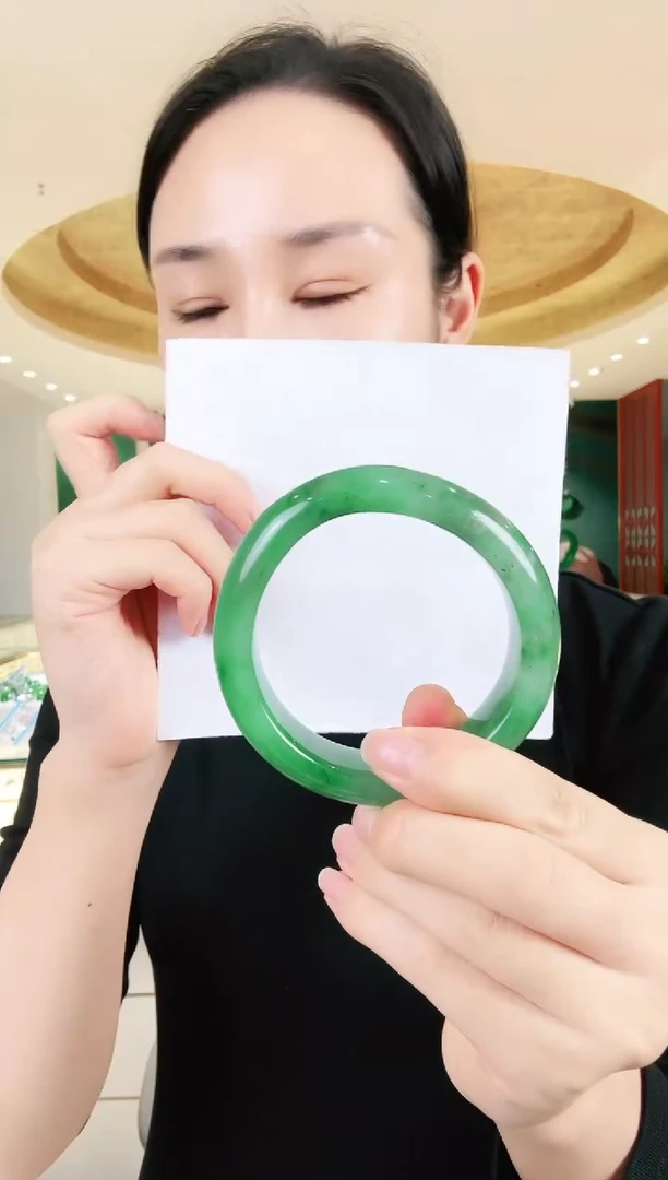 未镶嵌手镯石英质玉石英质玉