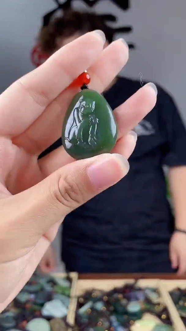 和田玉未镶嵌挂件拍一发一，多样性发货