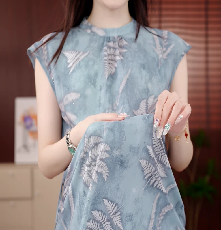 [送腰带]专柜上新2025新款气质减龄素简生华显瘦连衣裙