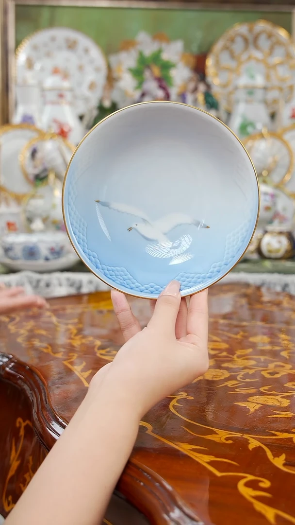 摆件米多家中古瓷器如图所示3